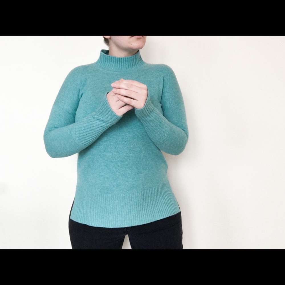 Crew neck sweater